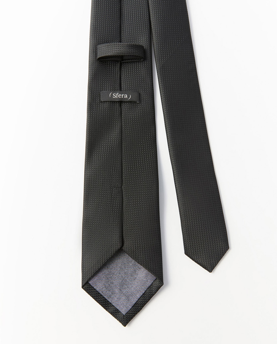 Gravata com Estrutura Preto-2
