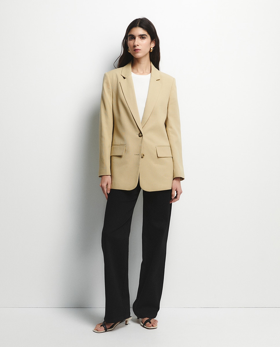 Imagem 0 de Blazer com Estrutura