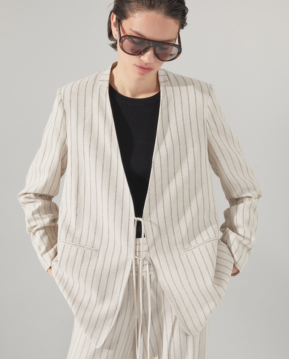 Blazer de Fato com Laços Cru-3