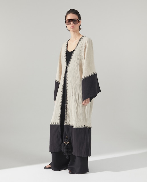 Imagen 0 de Kimono bordado