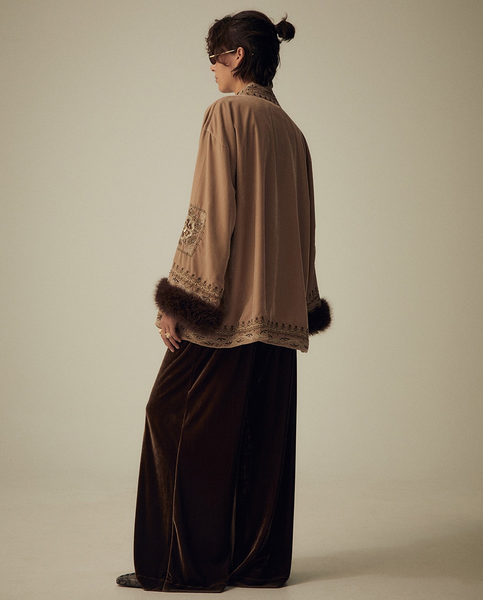 Kimono Curto Bordado Vison Claro-5