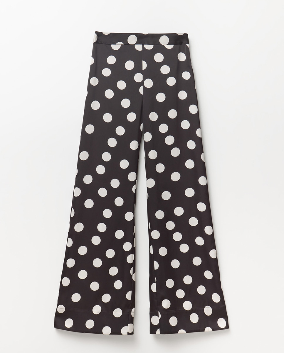 Calças Flare às Bolinhas Preto-3