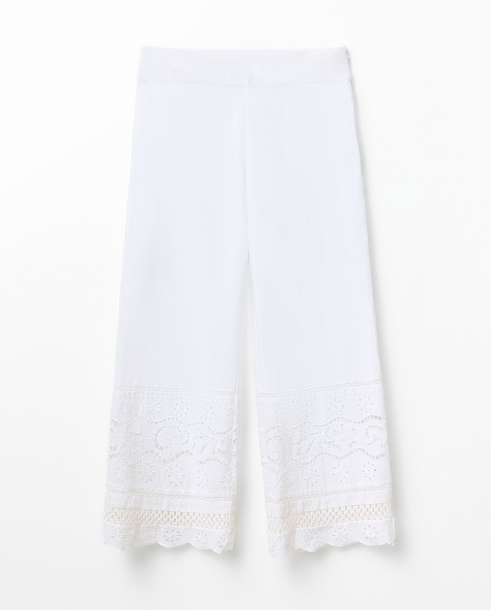 Calças com Bordados Branco-6