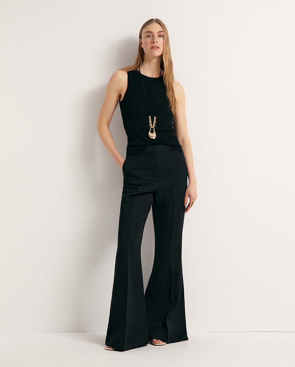 Imagem 0 de Calças Flare Lisas