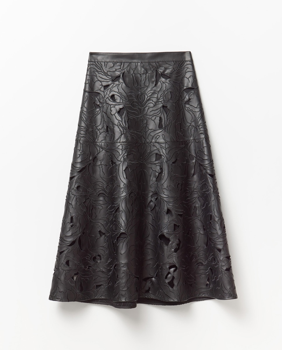 Saia Perfurada Preto-6