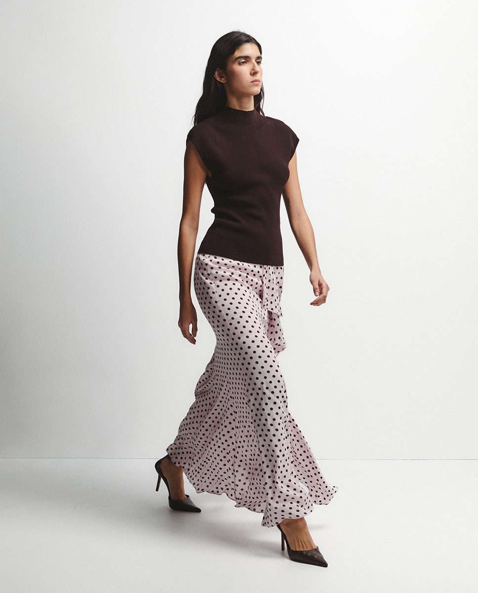 Saia com Folho às Bolinhas Branco-7