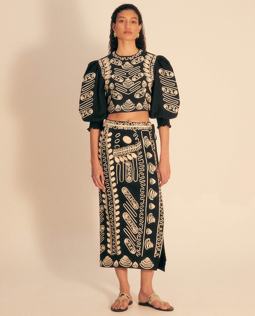 Sfera - Falda midi bordada.