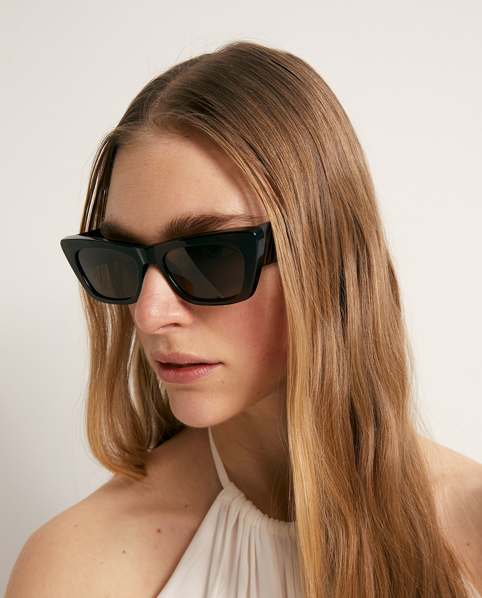 Blusa Halter Assimétrica Marfim-3