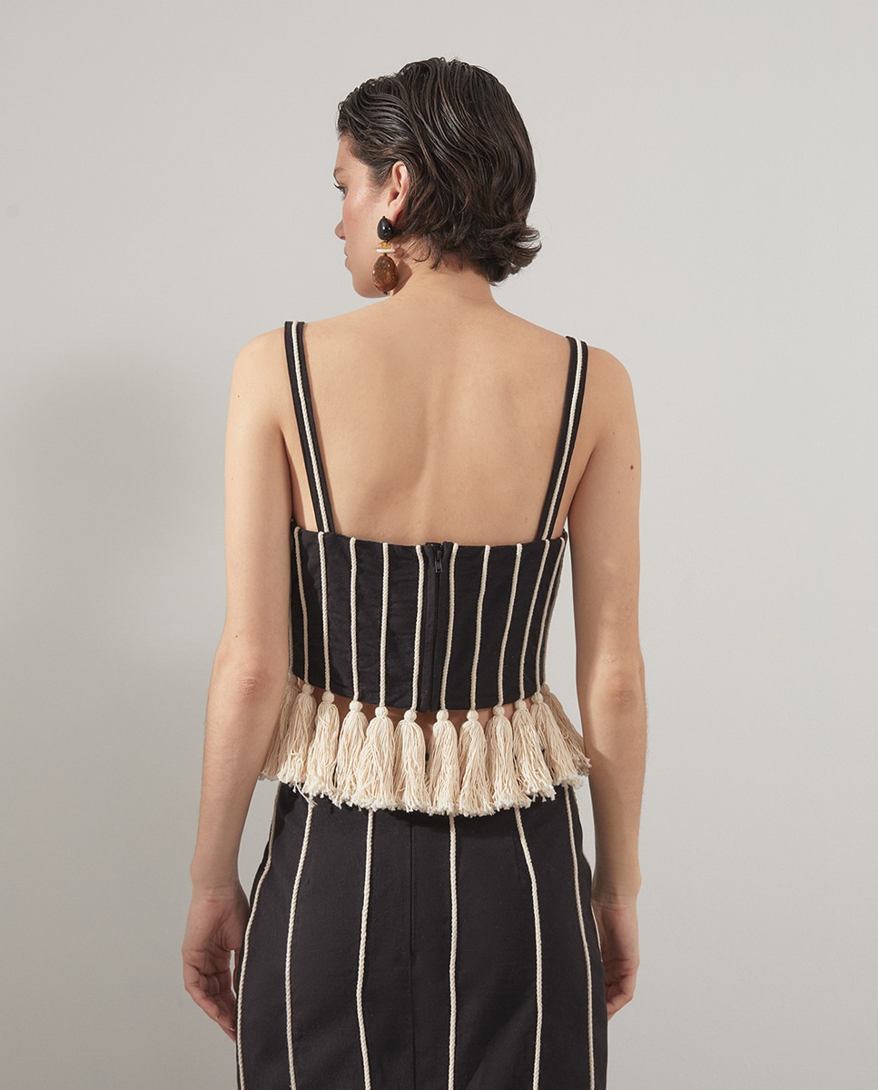 Top com Fantasia de Corda Preto-5
