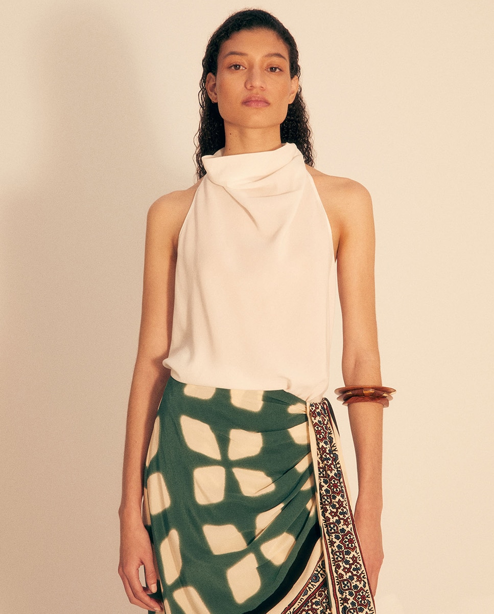 Sfera - Cuerpo cuello halter.