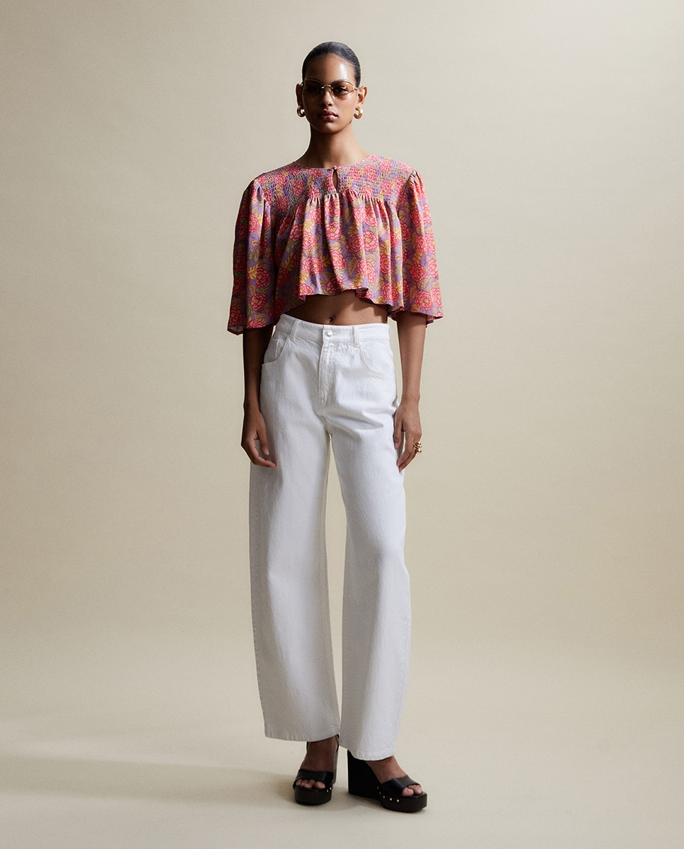 Blusa com Elásticos Estampado Floral Rosa-2