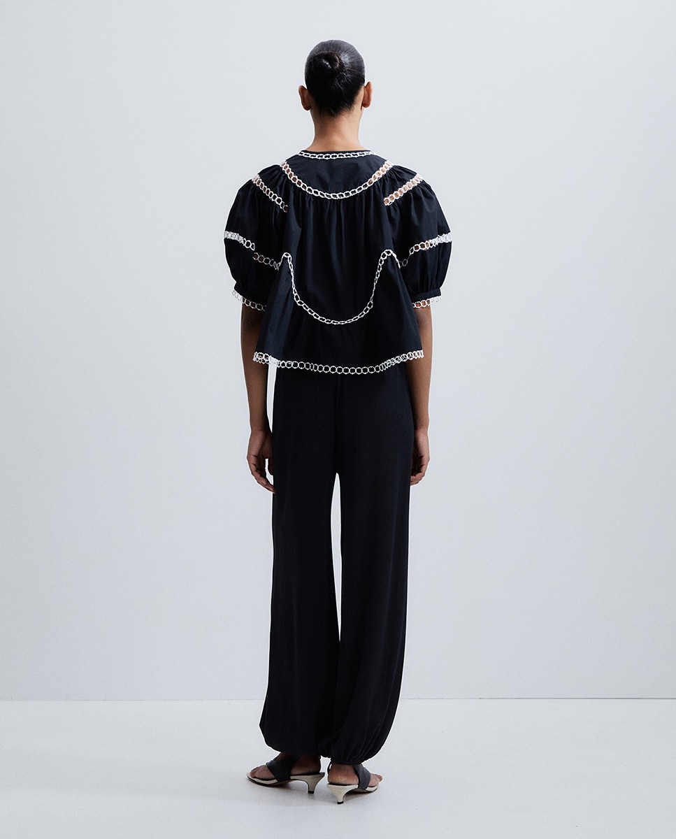 Top com Passamanaria Preto-4