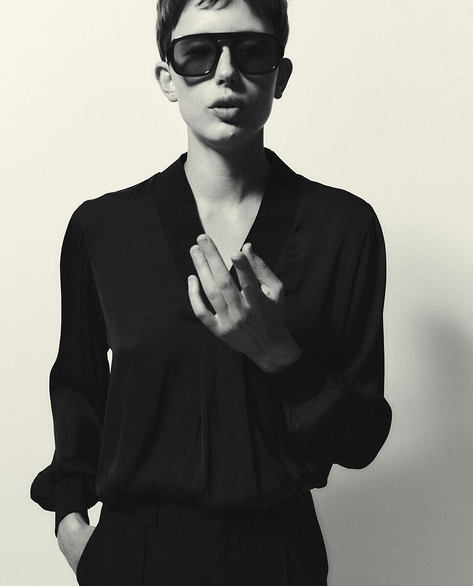 Top de Manga em Balão Preto-3