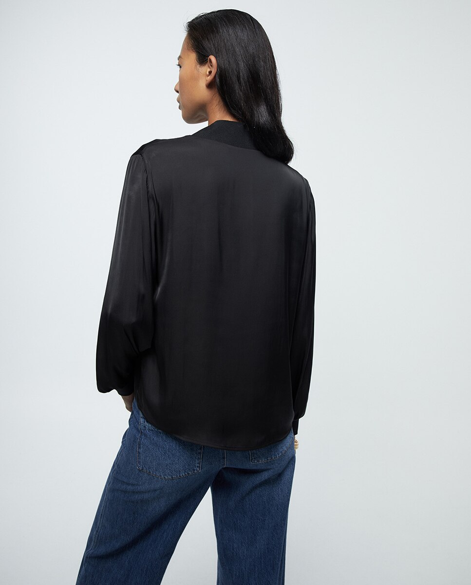 Top de Manga em Balão Preto-5