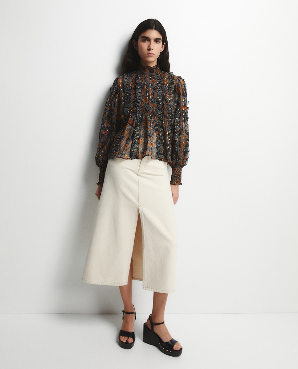 Corpo em Fio metalizado com Estampado Preto-2