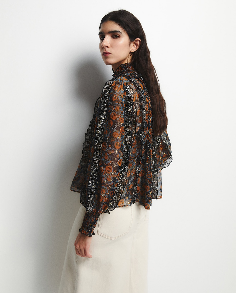 Corpo em Fio metalizado com Estampado Preto-5