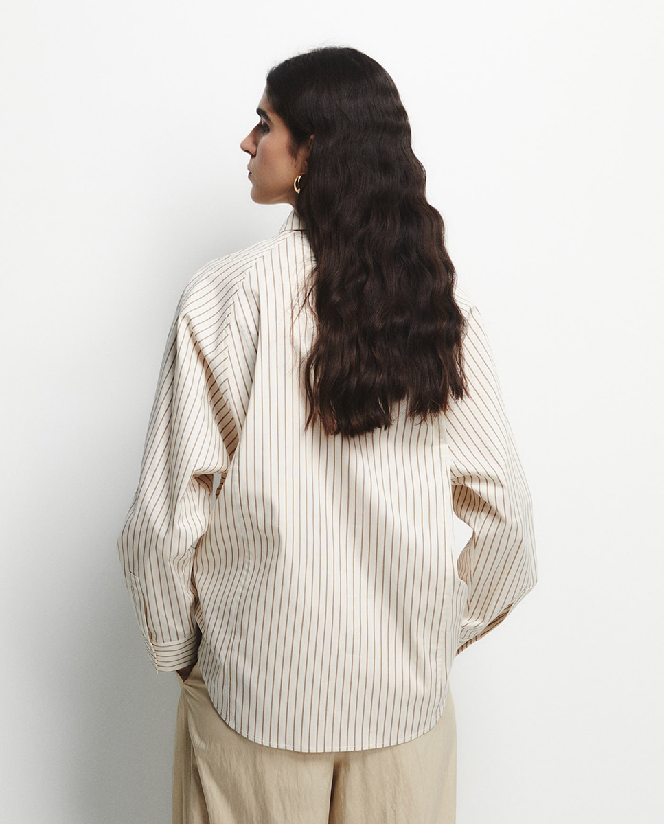 Camisa Oversize às Riscas Cru-7