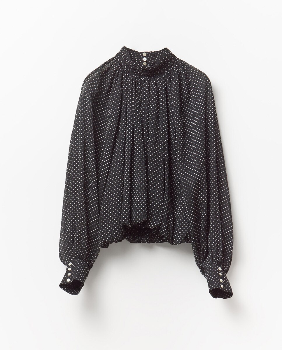 Blusa às Bolinhas Preto-6