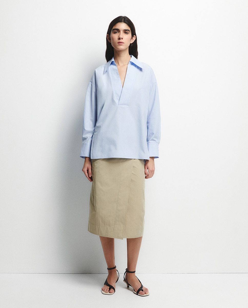 Camisa Tipo Polo às Riscas Azul-2