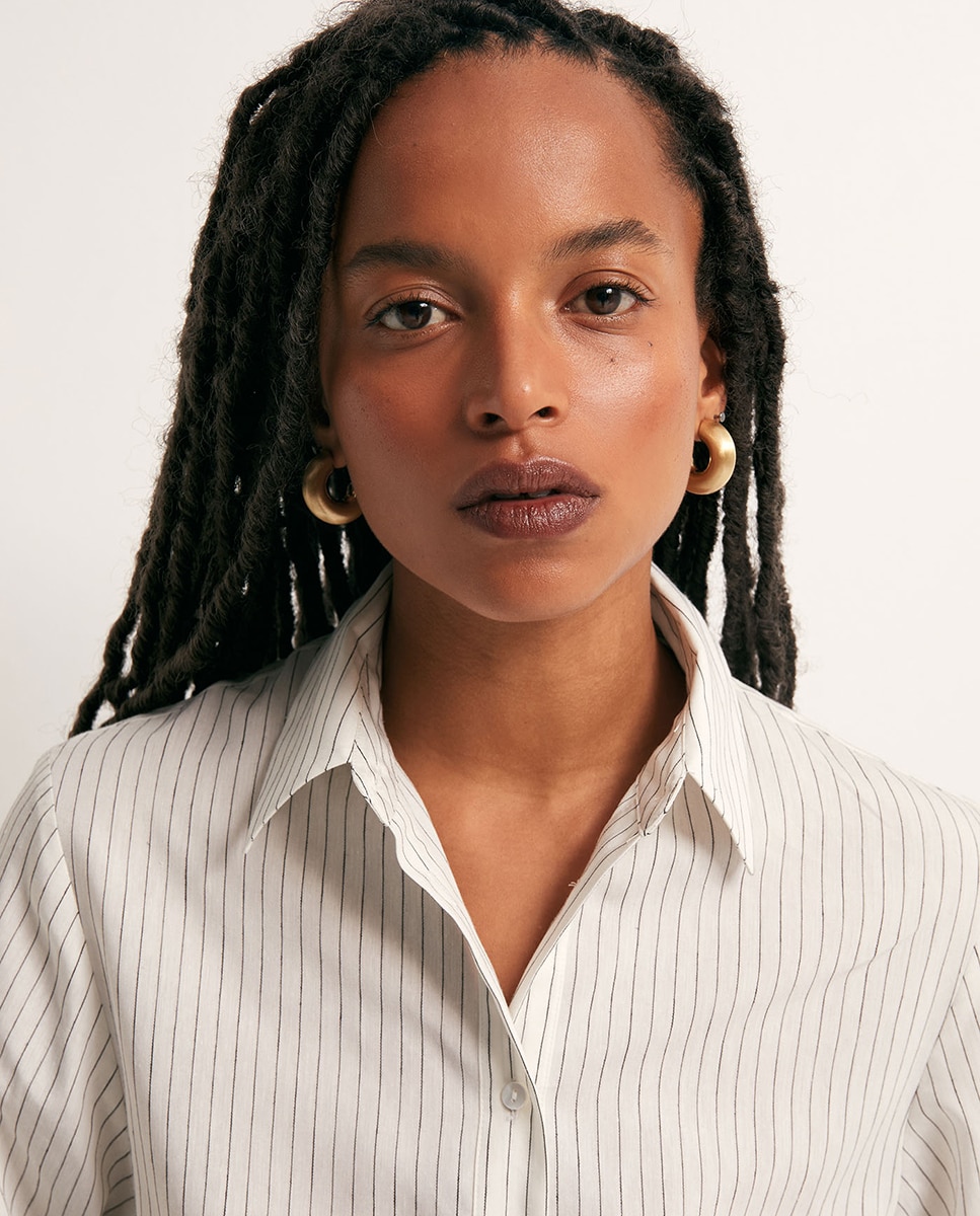 Camisa às Riscas com Laço Branco-3
