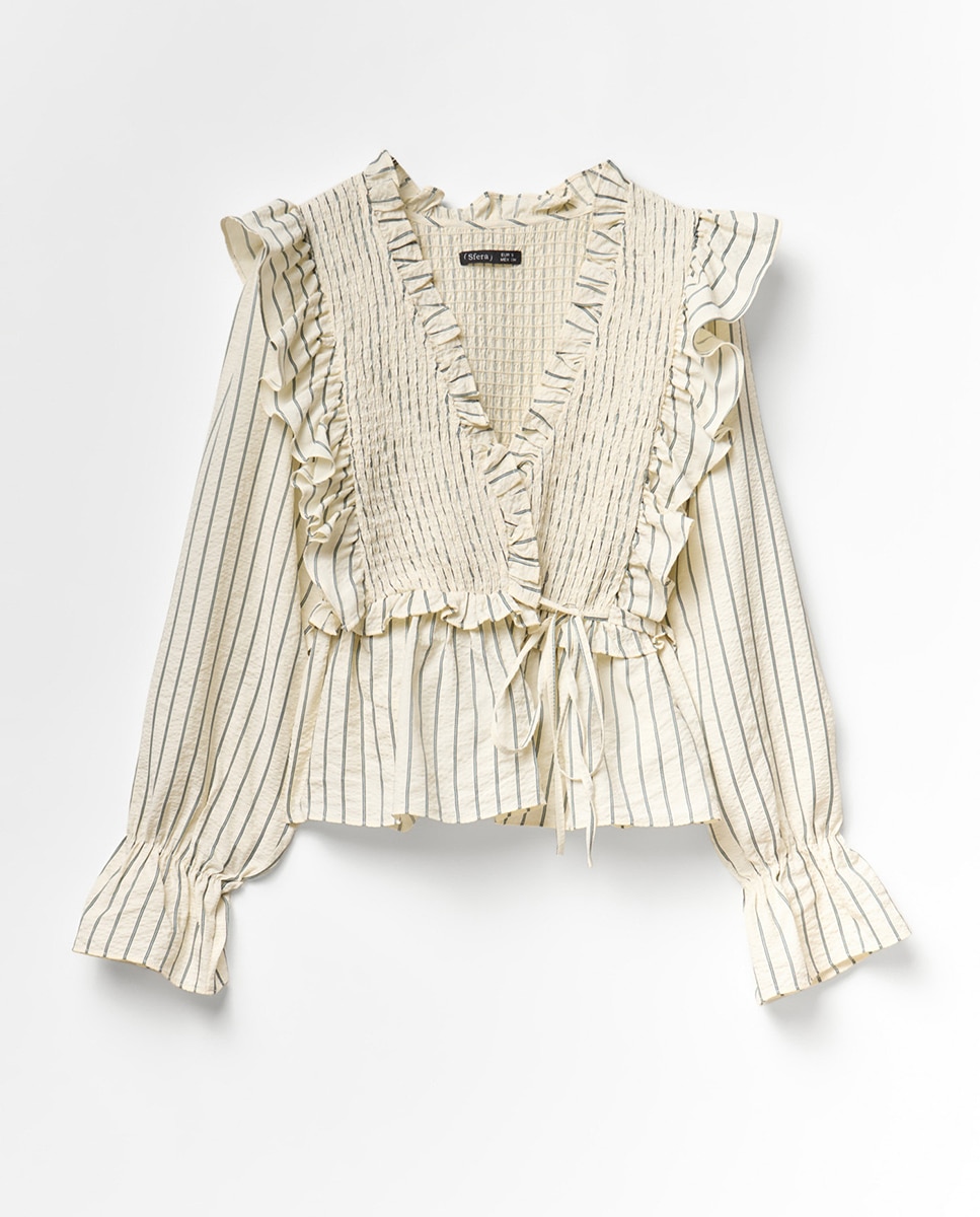 Blusa com Elásticos e Folho Marfim-6