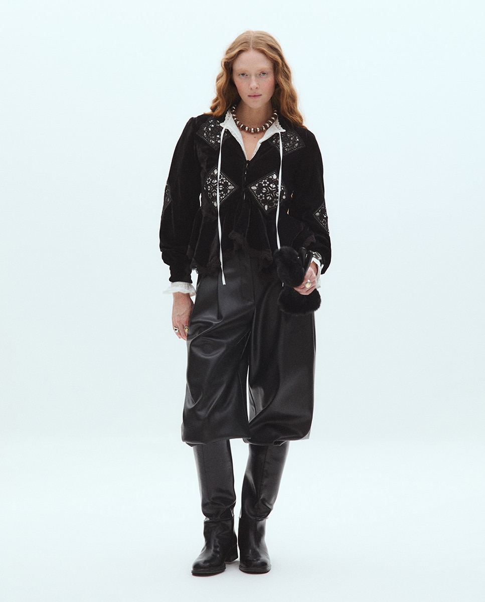 Camisa de Veludo com Renda Preto-2