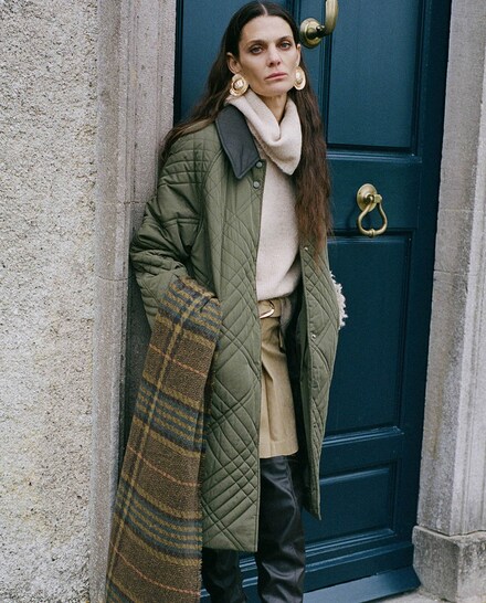 Abrigo acolchado cuello Sfera España