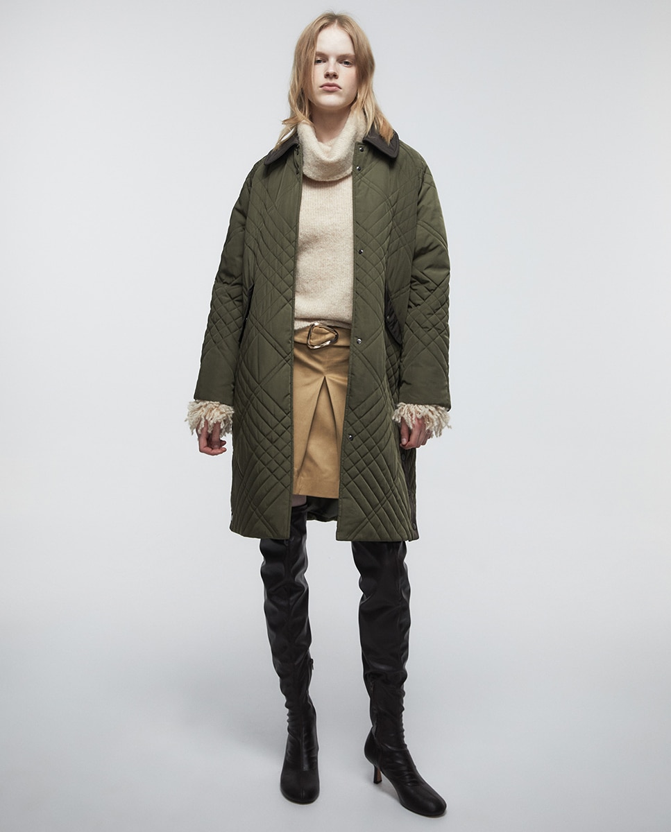 Sobretudo Acolchoado com Gola Caqui-3