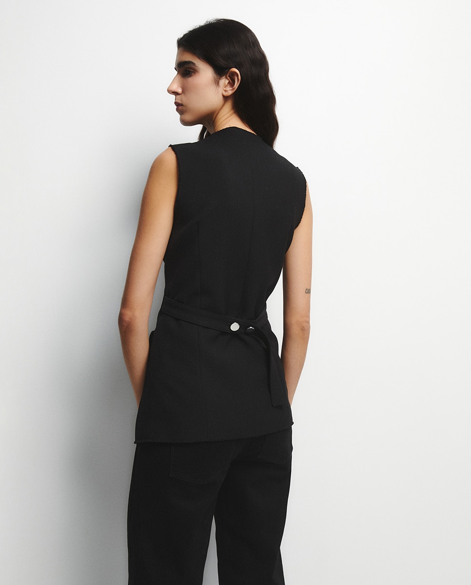 Colete com Botões Preto-6