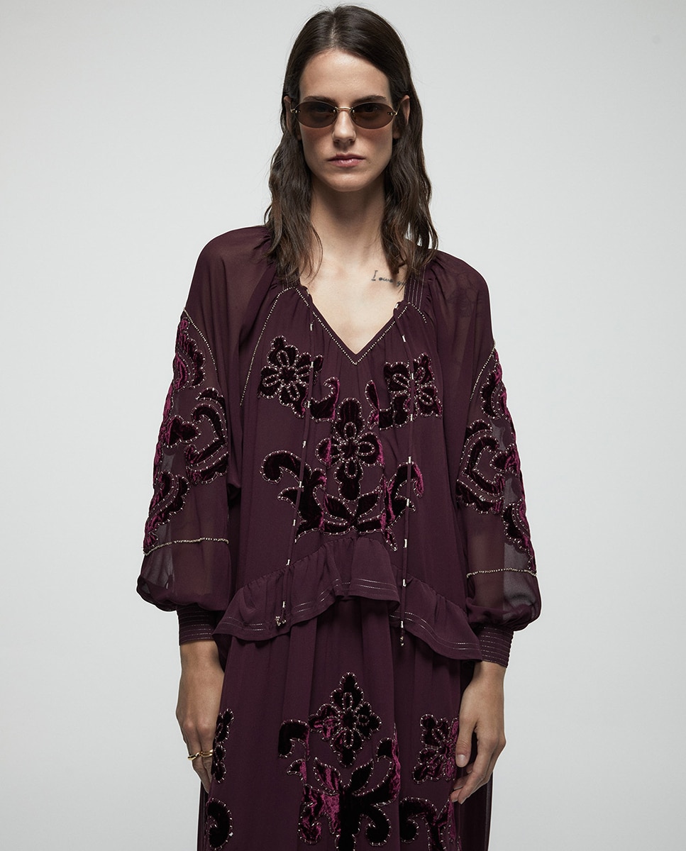 Vestido comprido com bordados Beringela-5