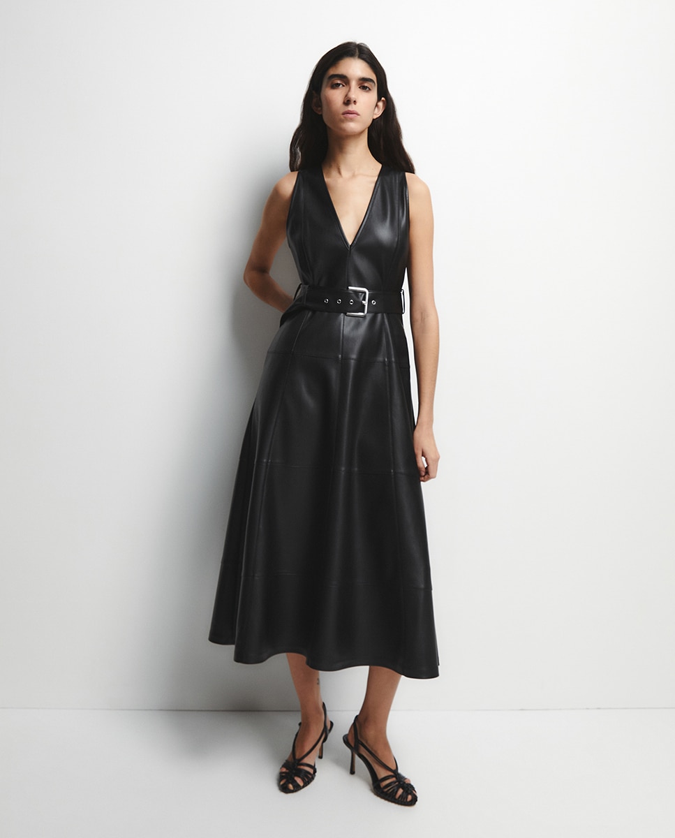 Vestido midi Preto-2