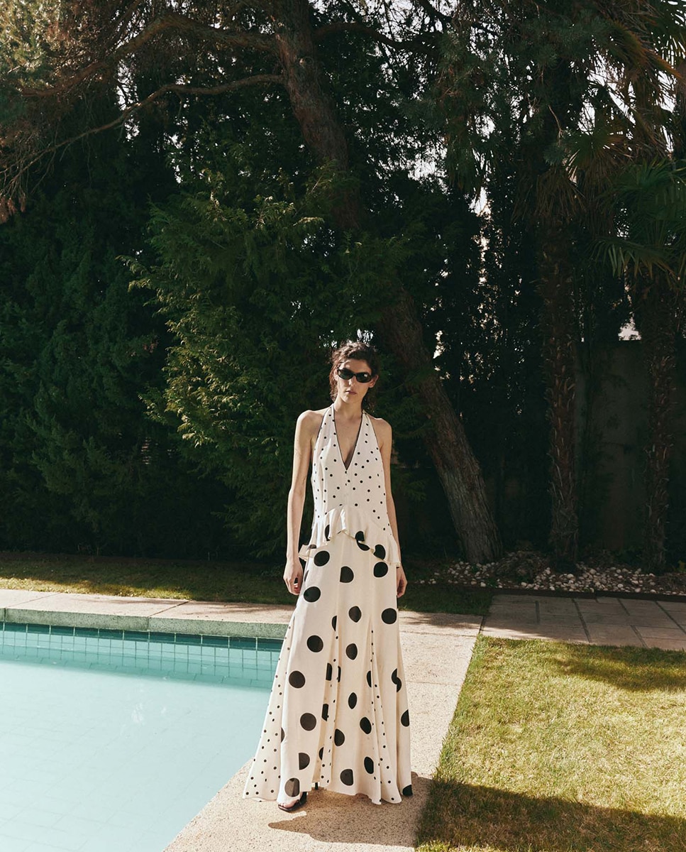 Vestido Halter às Bolinhas Cru-1