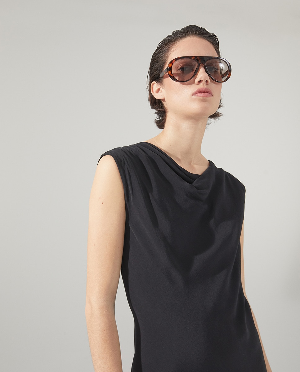 Vestido Rendilhado Preto-3
