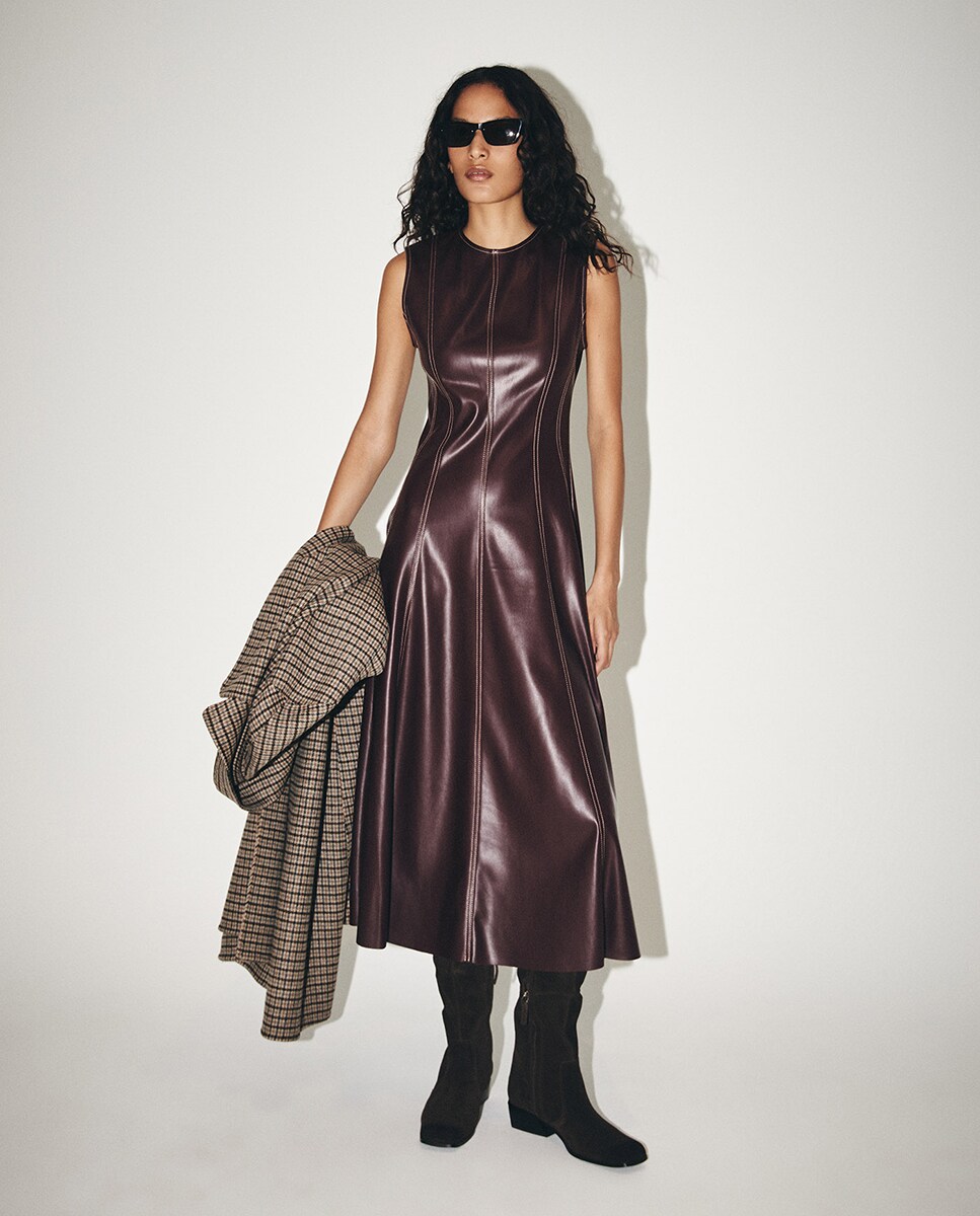 Imagen 0 de Vestido de mujer midi
