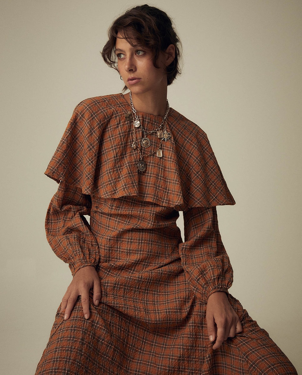 Vestido com Capa aos Quadrados 660 Laranja-2