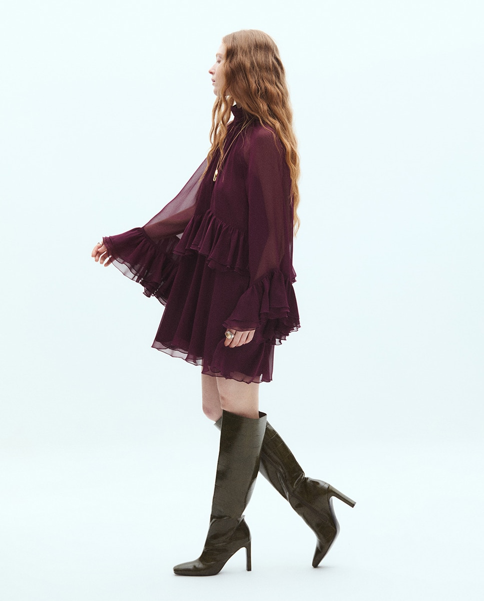Vestido curto com folhos Ameixa-3