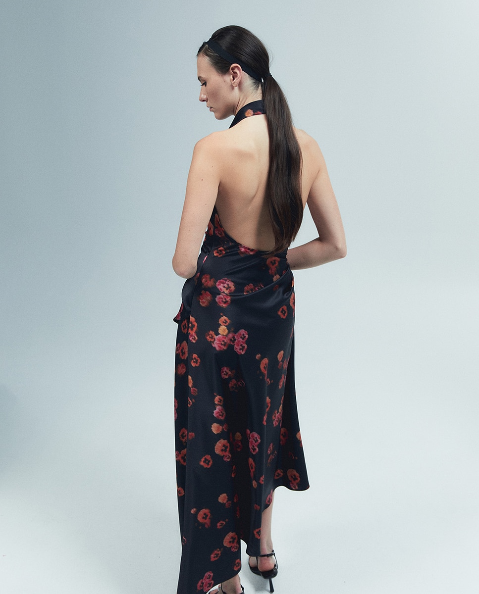 Vestido Estampado Halter Preto-5