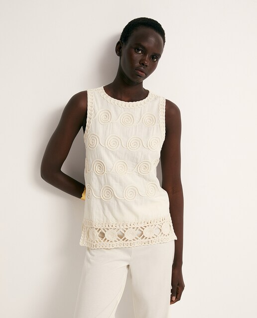 Imagen 0 de Top bordado conjunto