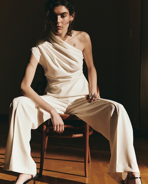 Imagen 0 de Top asimétrico