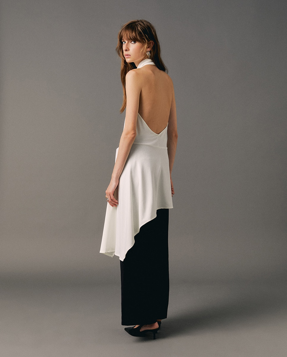 Blusa com Gola Halter 120 Cru-5