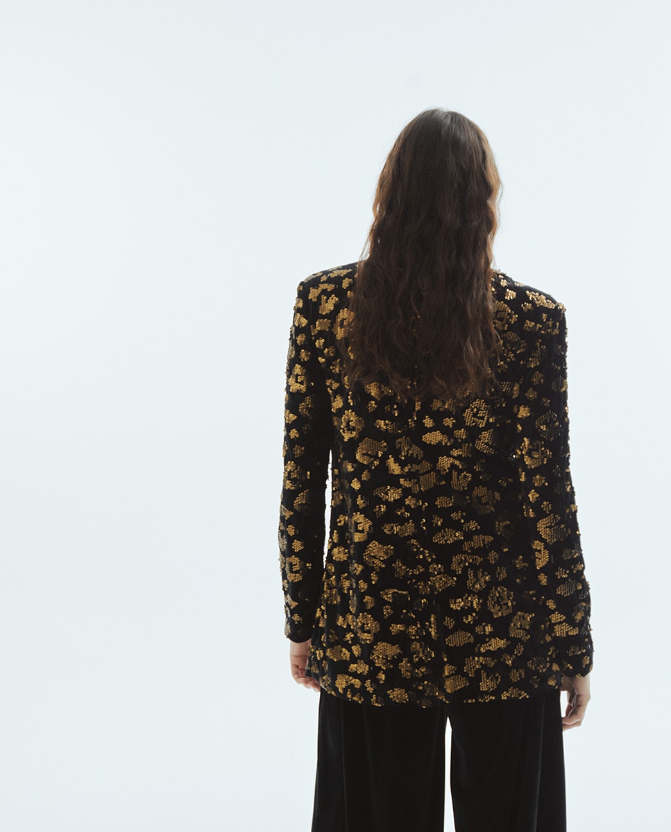 Blazer com Lantejoulas Ouro-5