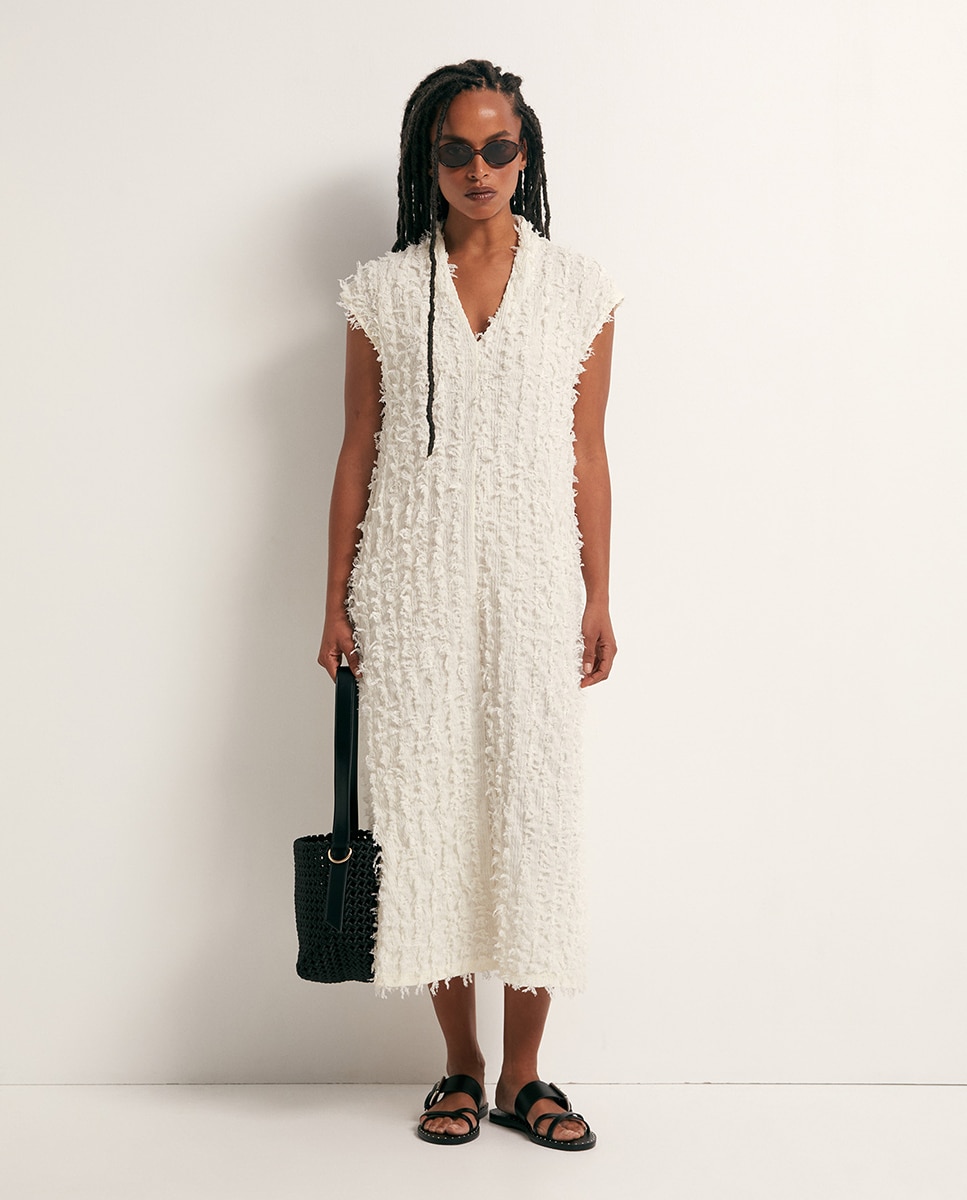 Vestido com Estrutura e Franjas Cru-1