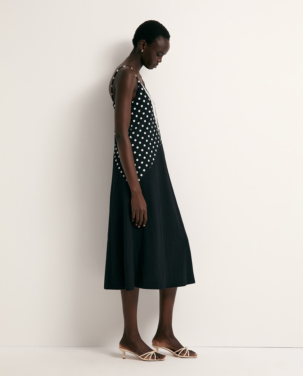 Vestido com Color Block Preto-4