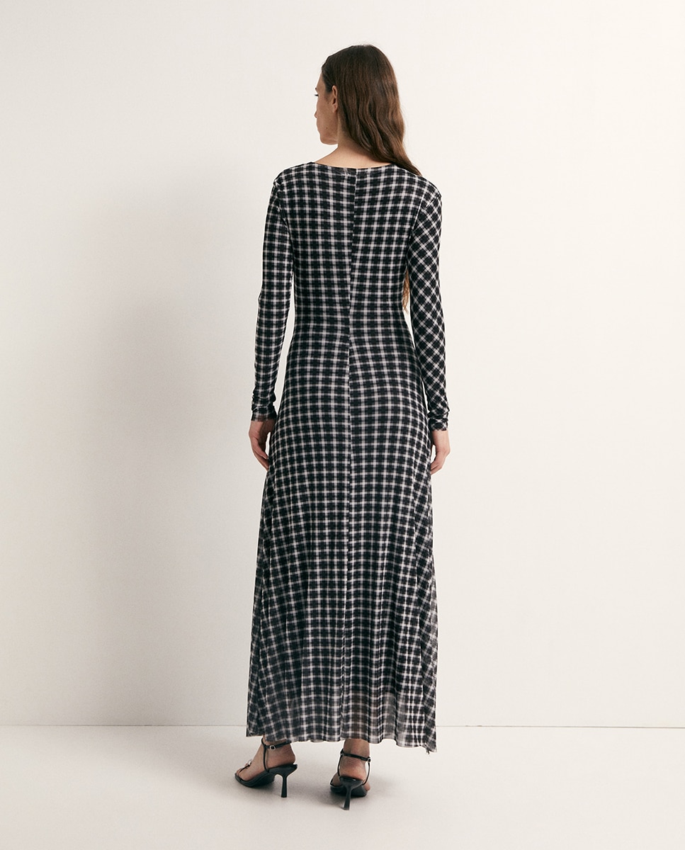 Vestido de Tule aos Quadrados Preto-4