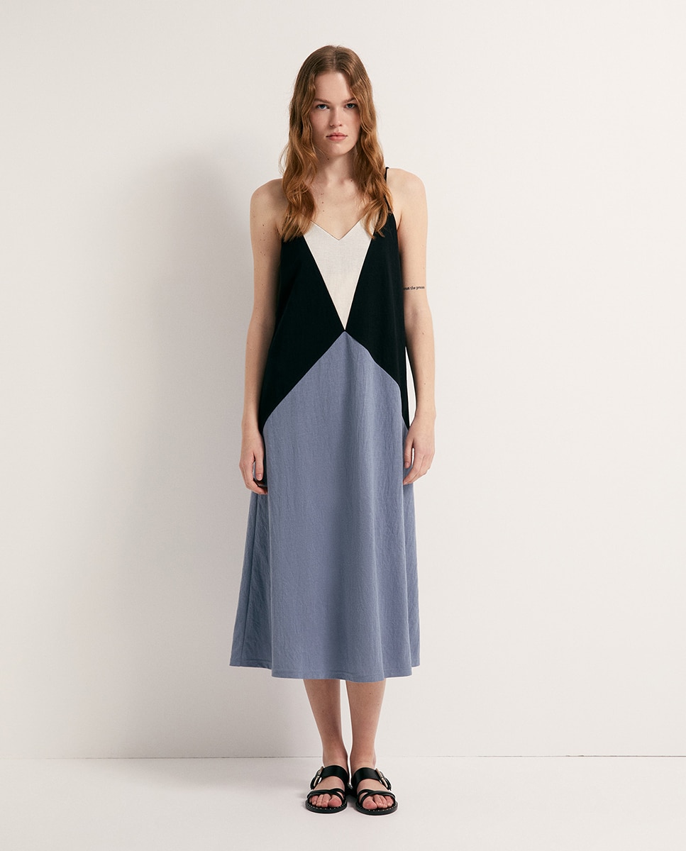 Imagem 0 de Vestido com Color Block