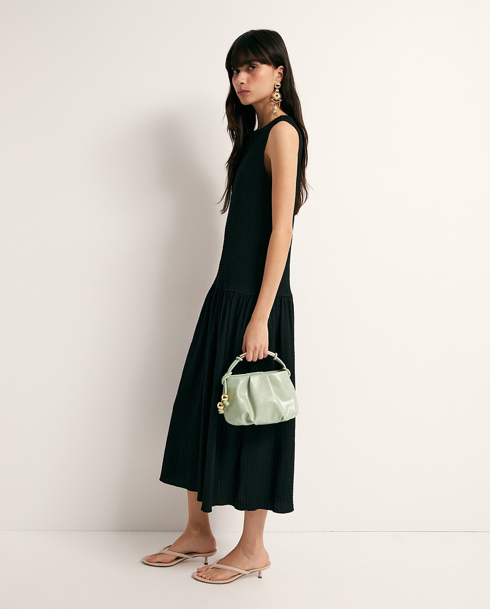 Vestido com Franzido e Estrutura Preto-4
