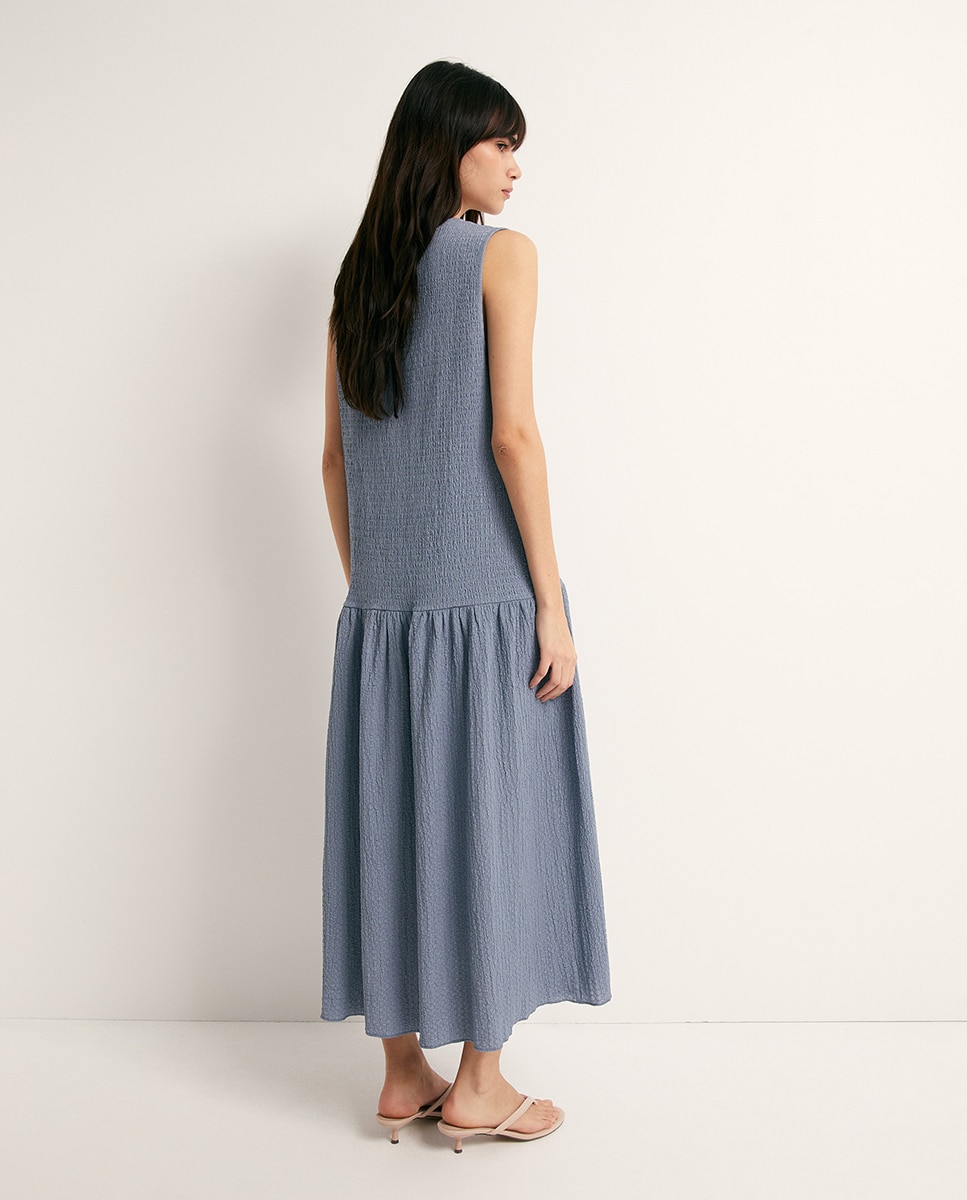 Vestido com Franzido e Estrutura Azul-4
