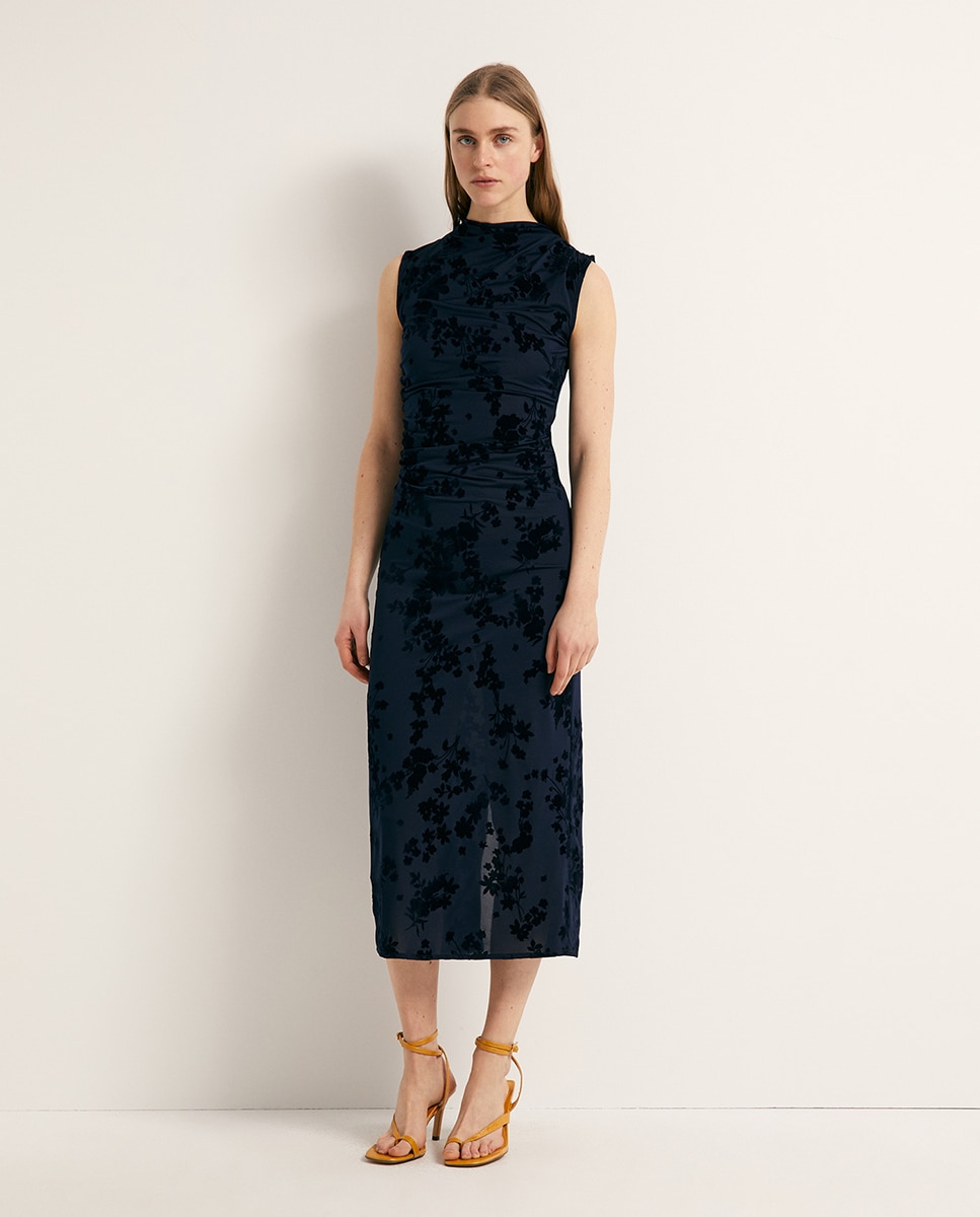 Sfera - Vestido flocado.