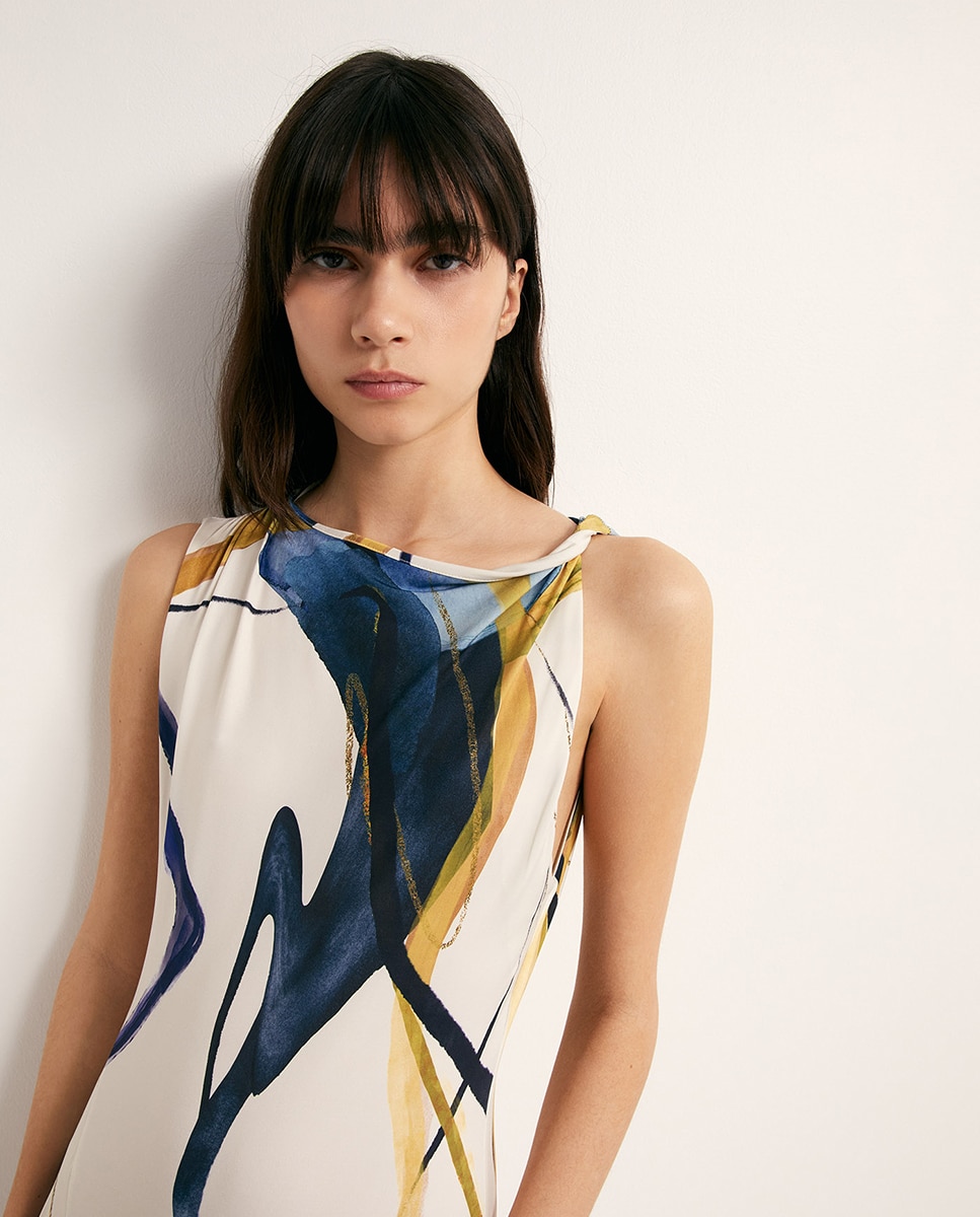 Vestido com Roda em Poliamida Branco-4