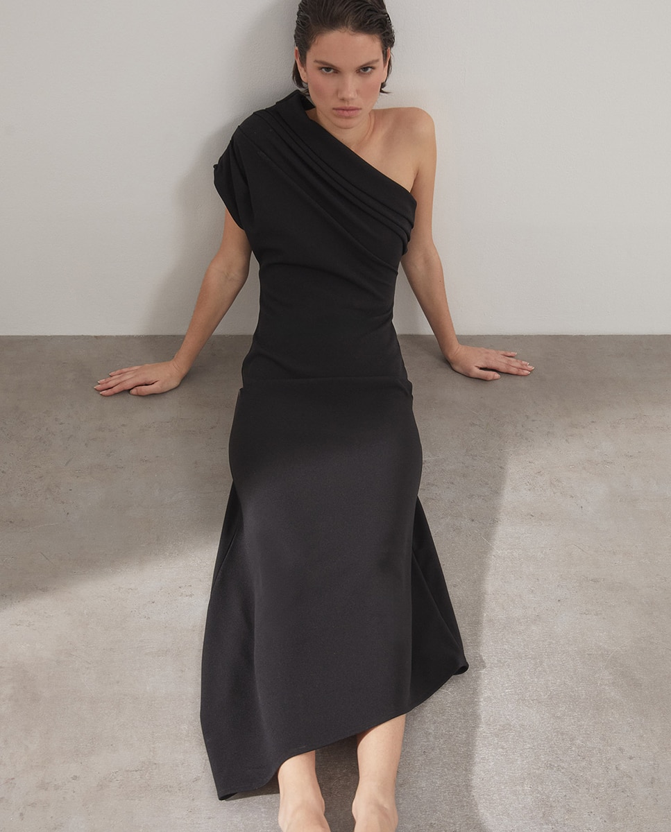 Imagem 0 de Vestido assimétrico